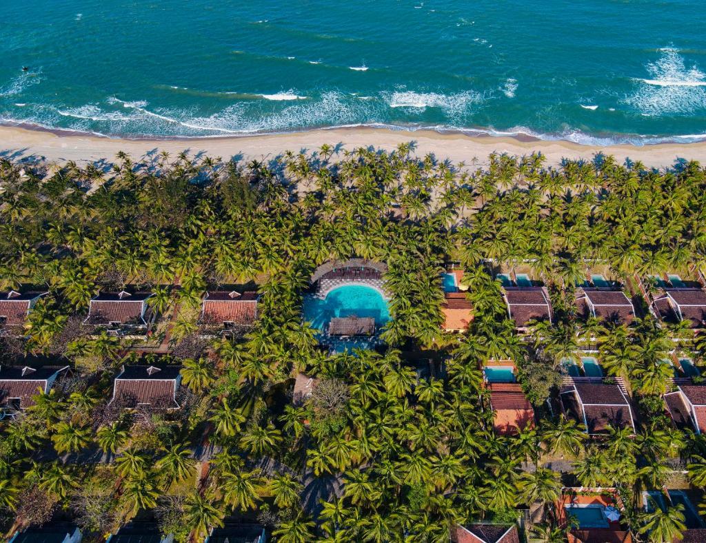 Le Belhamy Beach Resort & Spa